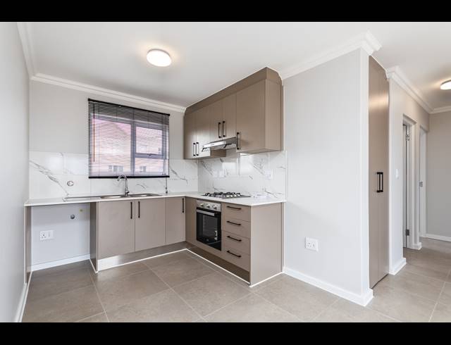 2 BEDROOM APARTMENT TO LET IN SUNNINGDALE